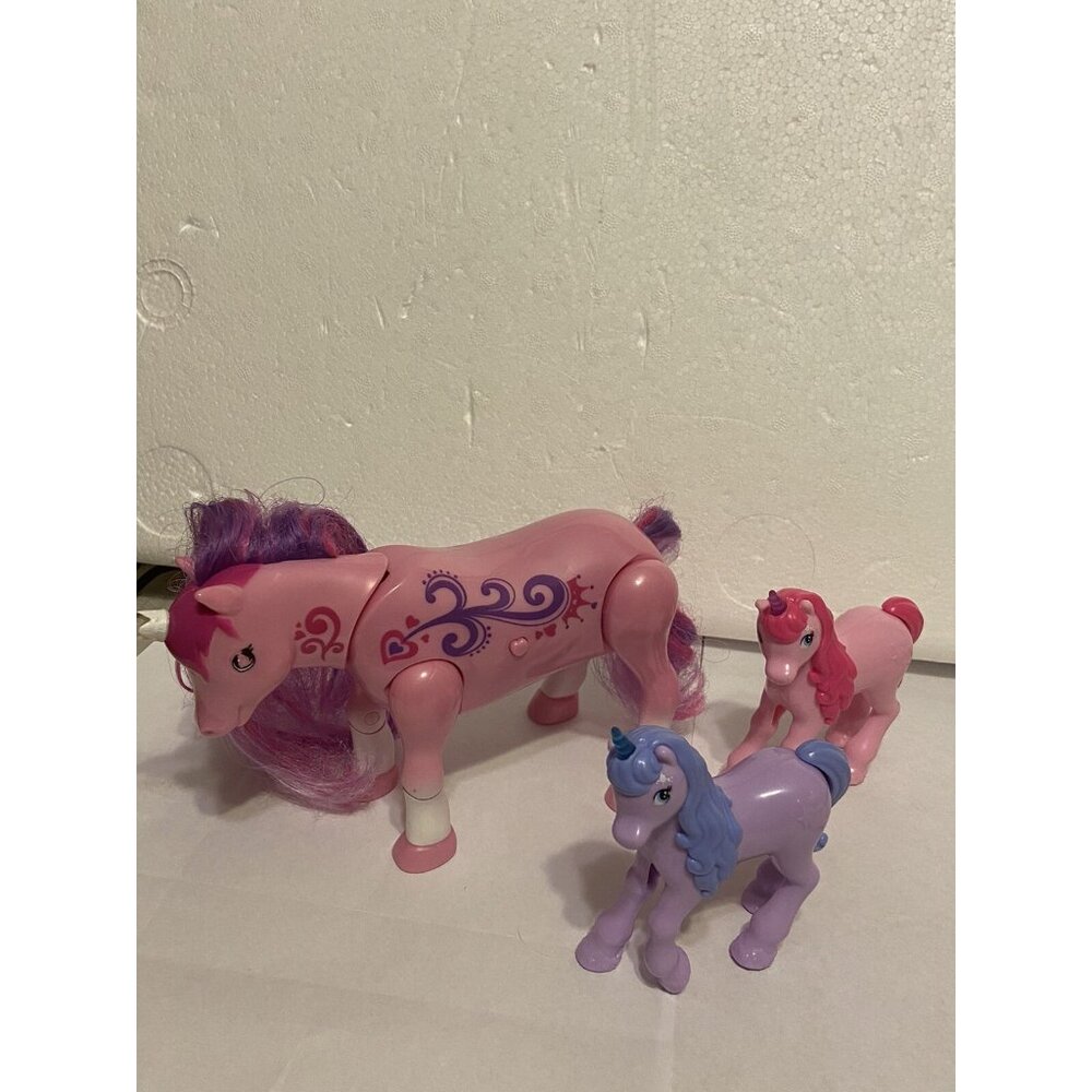 Pony Little Live Pets Sparkles My Interactive Unicorn Light up &noises.No Dance